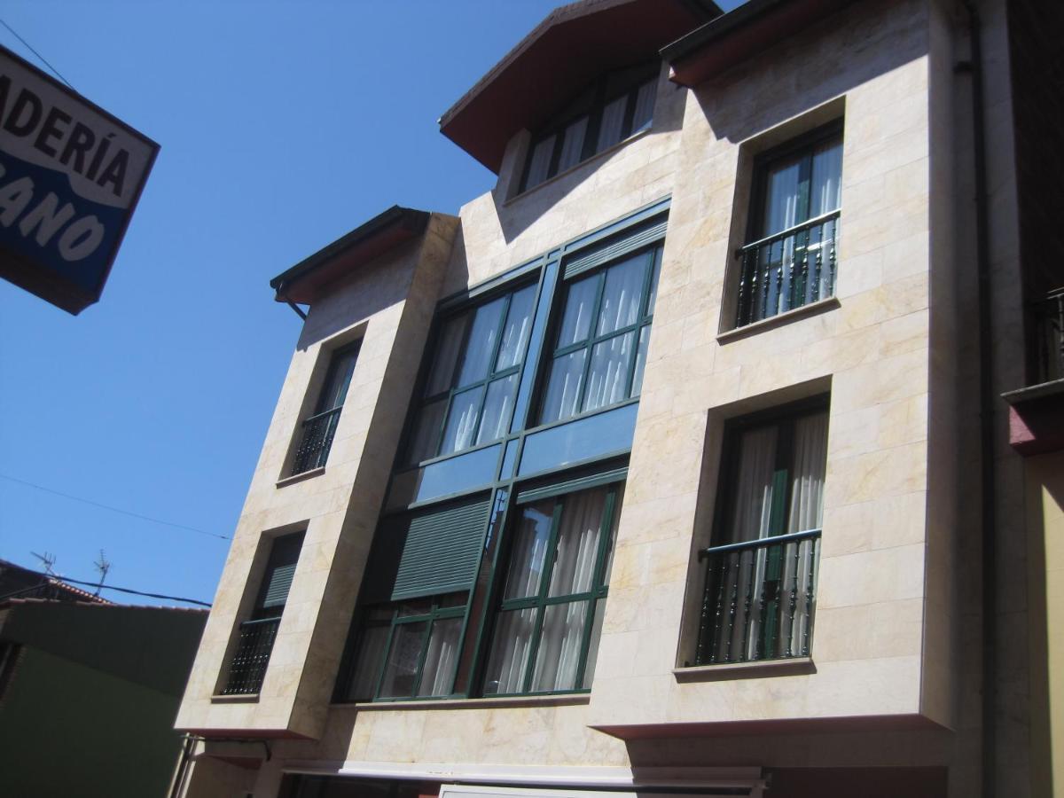 Apartamento Arriondas Exteriér fotografie